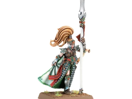 Handmaiden of the Everqueen (Web Only)